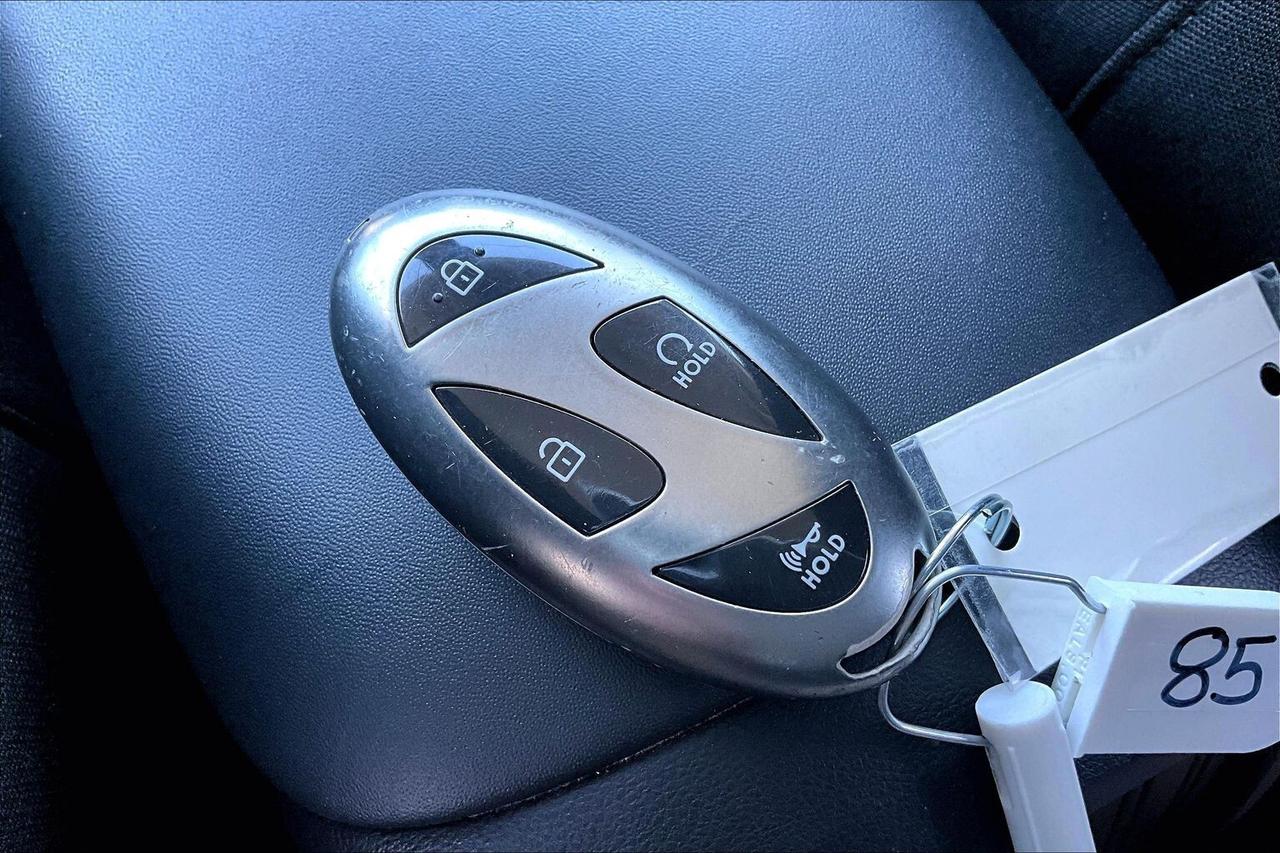 2024 Hyundai KONA PREFERRED AWD   EFFICIENT SUV   NO ACCIDENTS Photo
