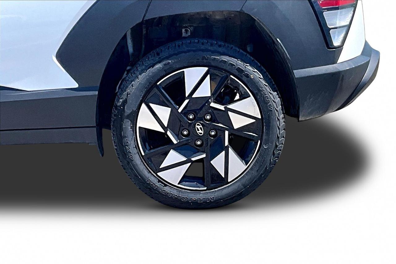 2024 Hyundai KONA PREFERRED AWD   EFFICIENT SUV   NO ACCIDENTS Photo