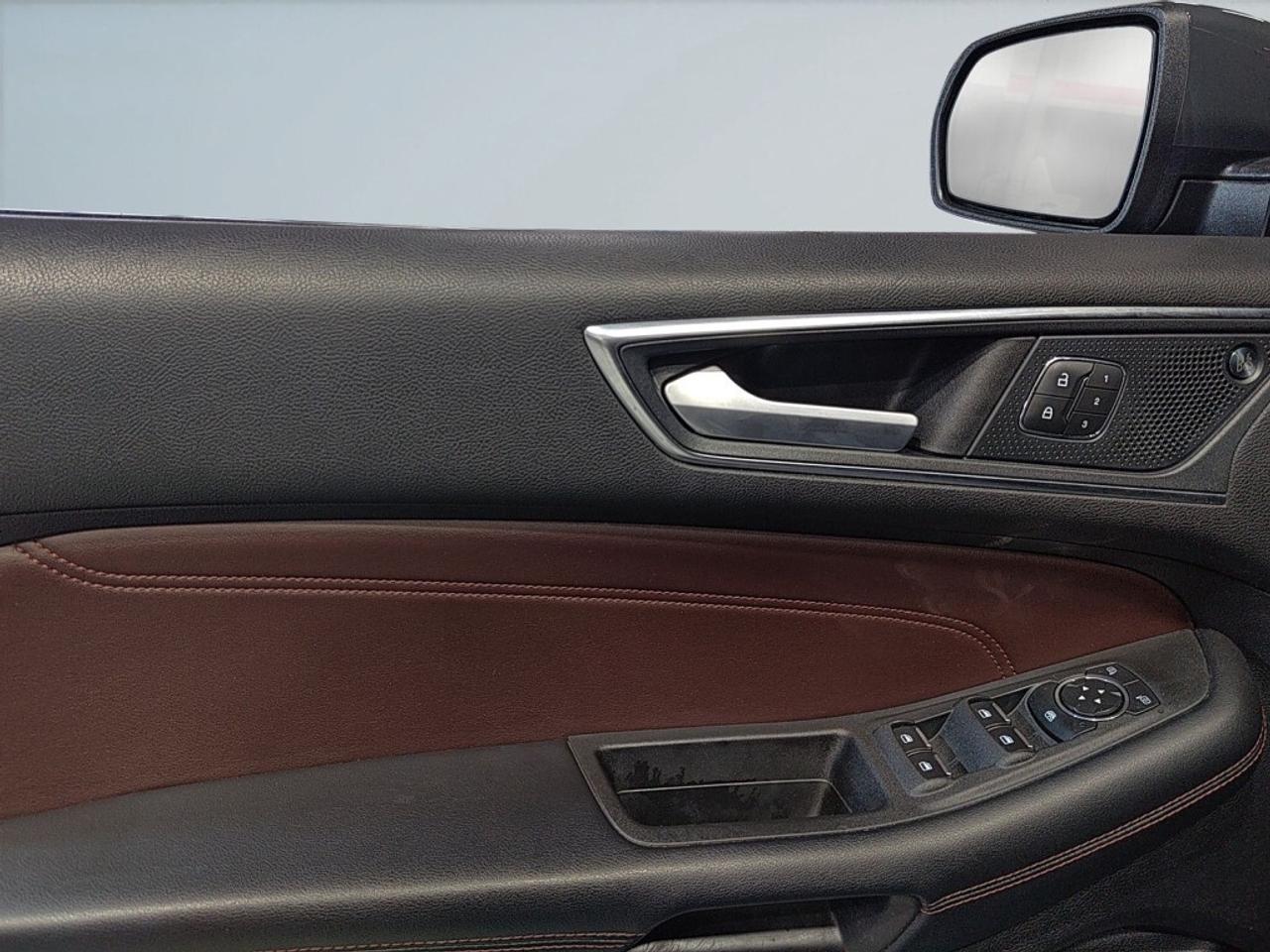 2021 Ford Edge Titanium   Clean CarFax   Pano Roof   Elite Appear Photo