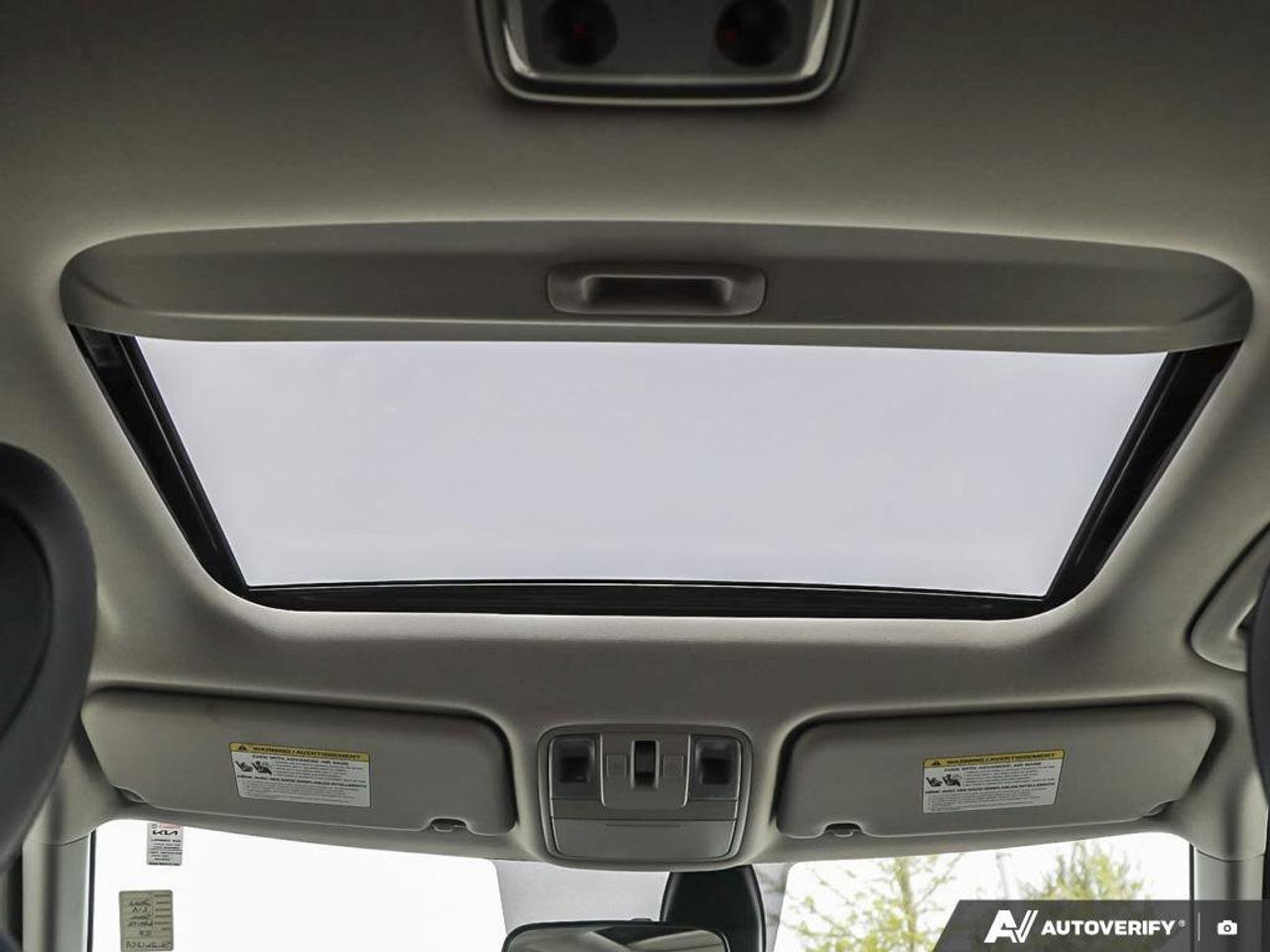 2022 Kia Soul EX   Heated Seats   Apple CarPlay   Backup Camera Photo
