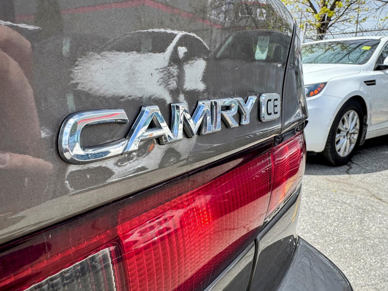 1999 Toyota Camry LE Photo4