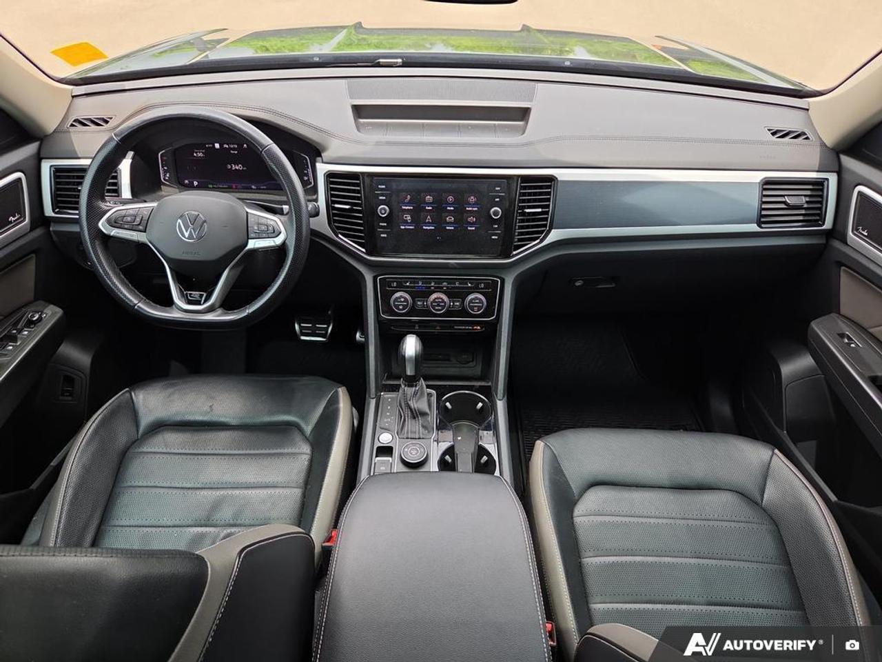 2022 Volkswagen Atlas 3.6 FSI Execline LEATHER   NAVIGATION   SUNROOF Photo