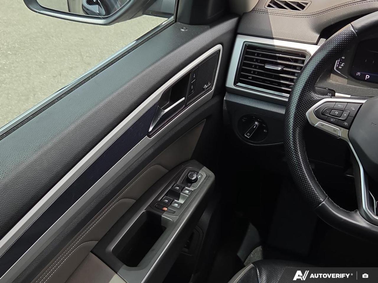 2022 Volkswagen Atlas 3.6 FSI Execline LEATHER   NAVIGATION   SUNROOF Photo