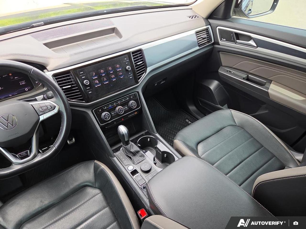 2022 Volkswagen Atlas 3.6 FSI Execline LEATHER   NAVIGATION   SUNROOF Photo