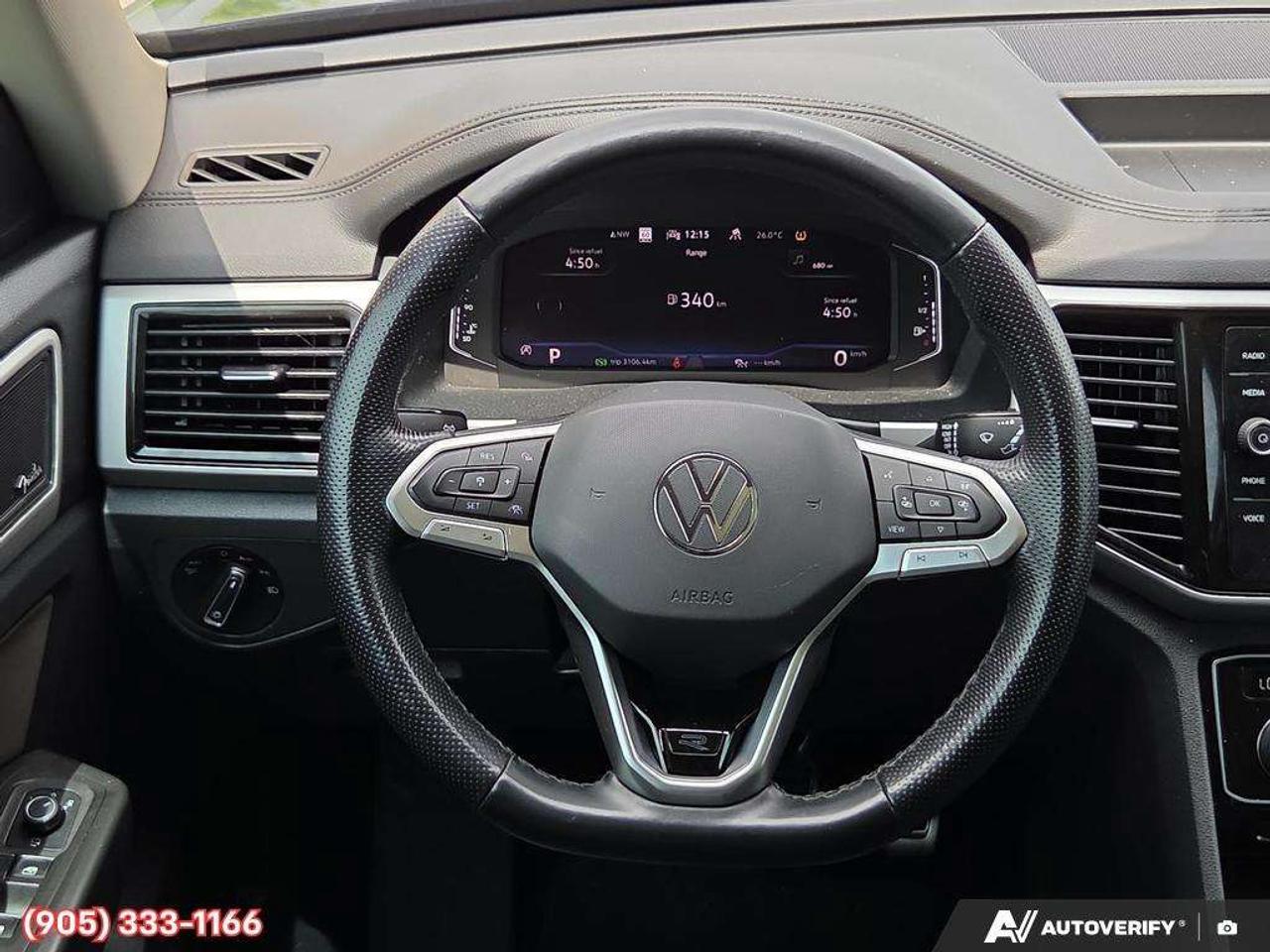 2022 Volkswagen Atlas 3.6 FSI Execline 3rd Row Seating • Leather Seating Surfaces • Automatic Parking Assist • Factory Remote Start • Power Sun Photo