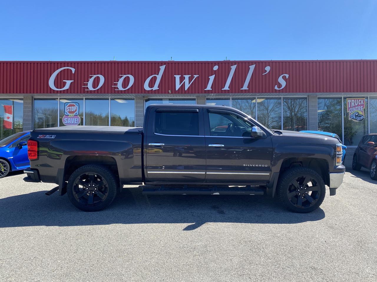 2015 Chevrolet Silverado 1500 6.2L LTZ, CLEAN CARFAX, REMOTE START, 4X4! Photo0