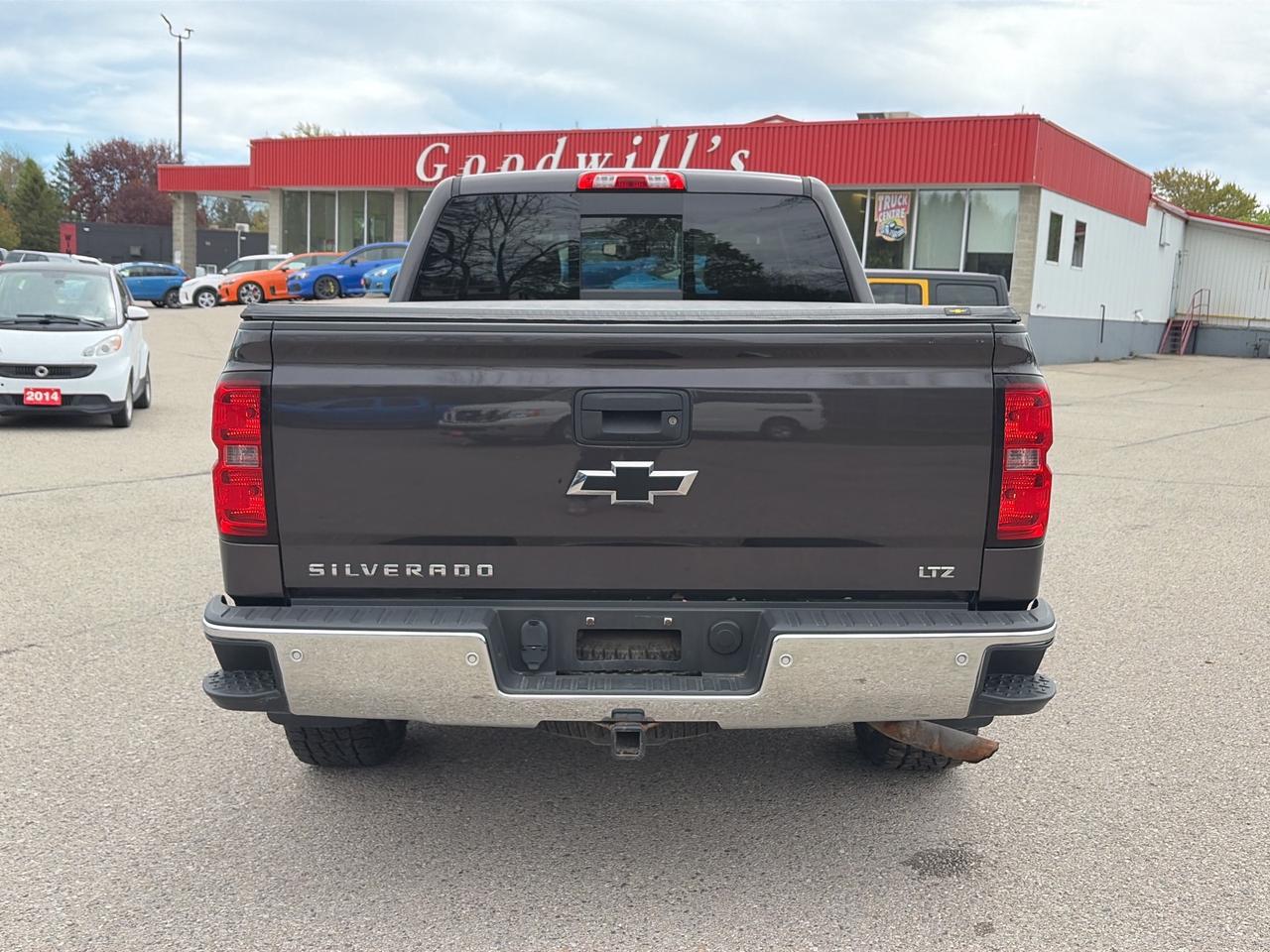 2015 Chevrolet Silverado 1500 6.2L LTZ, CLEAN CARFAX, REMOTE START, 4X4! Photo