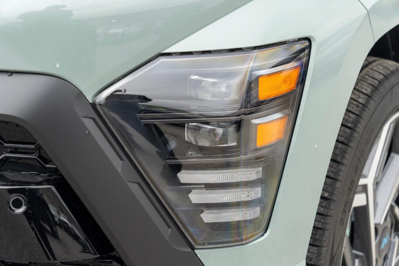 2026 Hyundai KONA 1.6T N Line Ultimate AWD w/Two-Tone Roof Photo