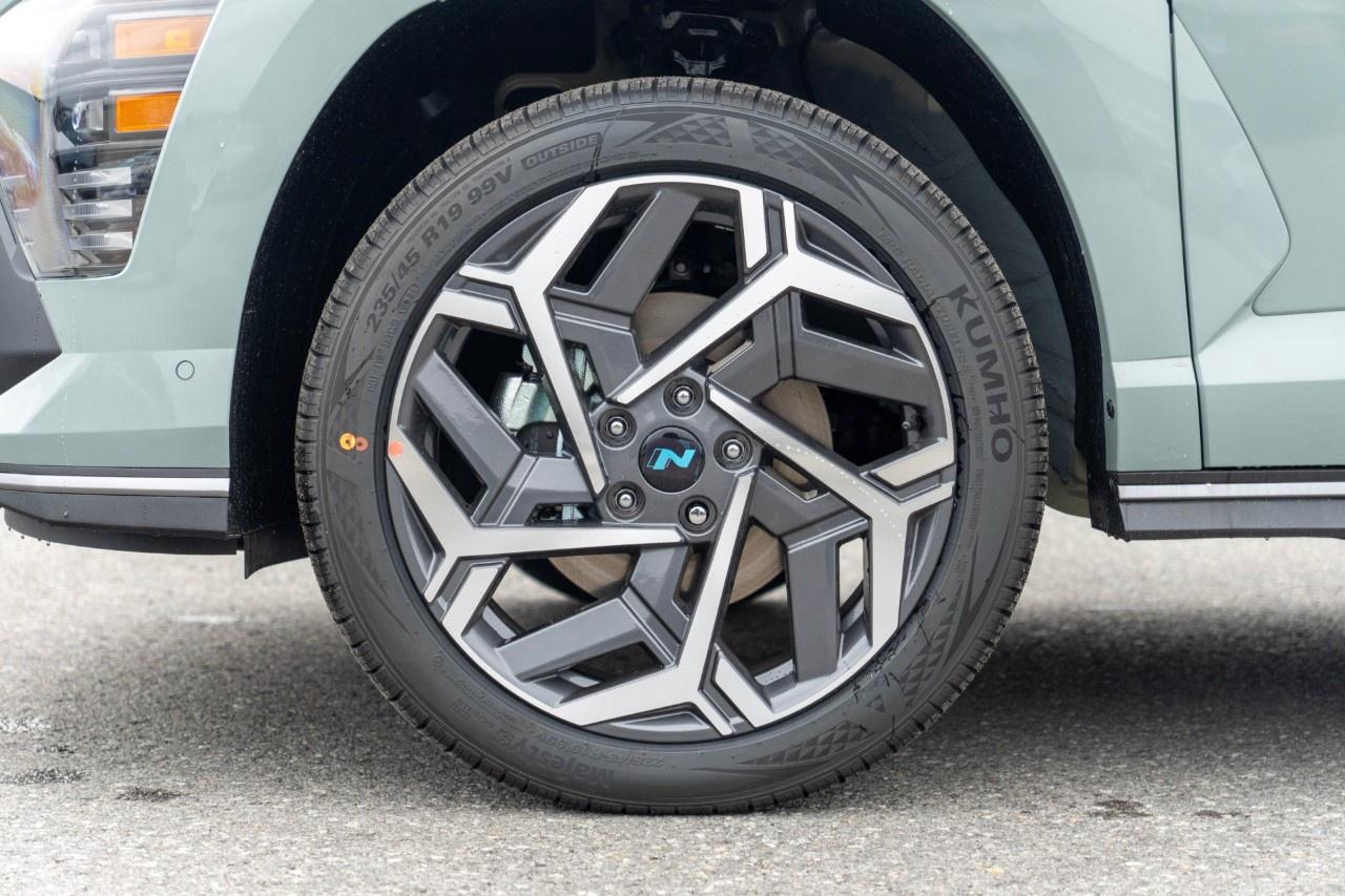 2026 Hyundai KONA 1.6T N Line Ultimate AWD w/Two-Tone Roof Photo