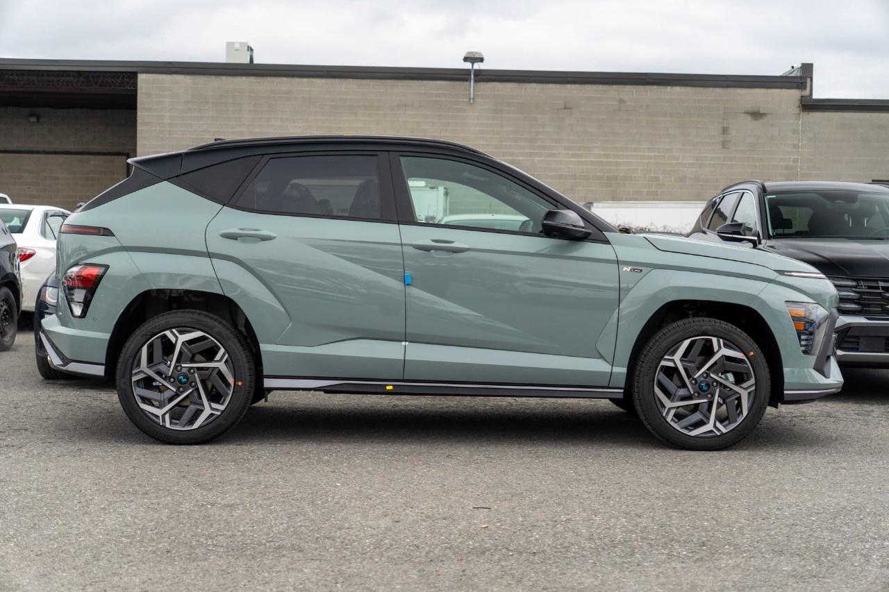 2026 Hyundai KONA 1.6T N Line Ultimate AWD w/Two-Tone Roof Photo