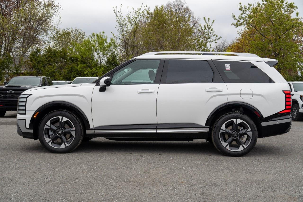 2026 Hyundai Palisade Hybrid Luxury 7-Passenger AWD Photo