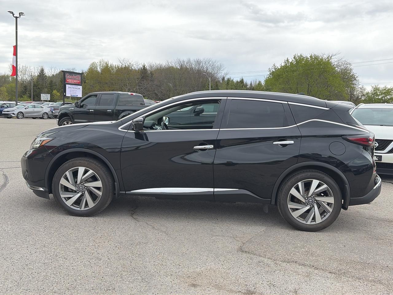2021 Nissan Murano SL, AWD, REMOTE START, LEATHER, CLEAN CARFAX! Photo