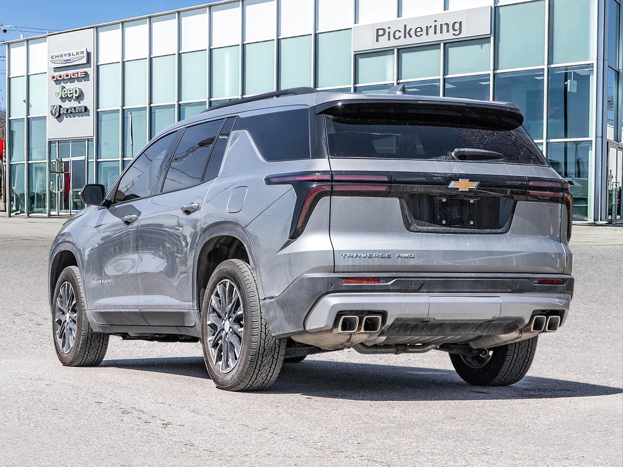 2026 Chevrolet Traverse AWD 4dr LT Photo4
