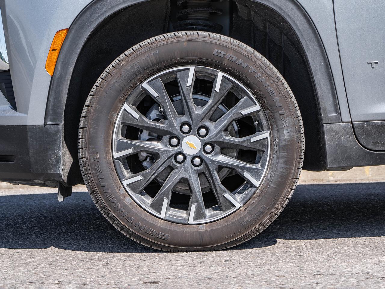 2026 Chevrolet Traverse AWD 4dr LT Photo