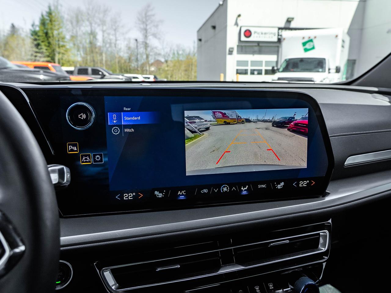 2026 Chevrolet Traverse AWD 4dr LT Photo