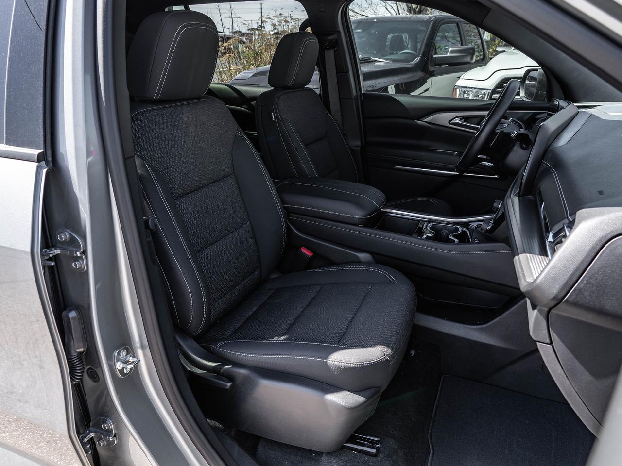 2026 Chevrolet Traverse AWD 4dr LT Photo