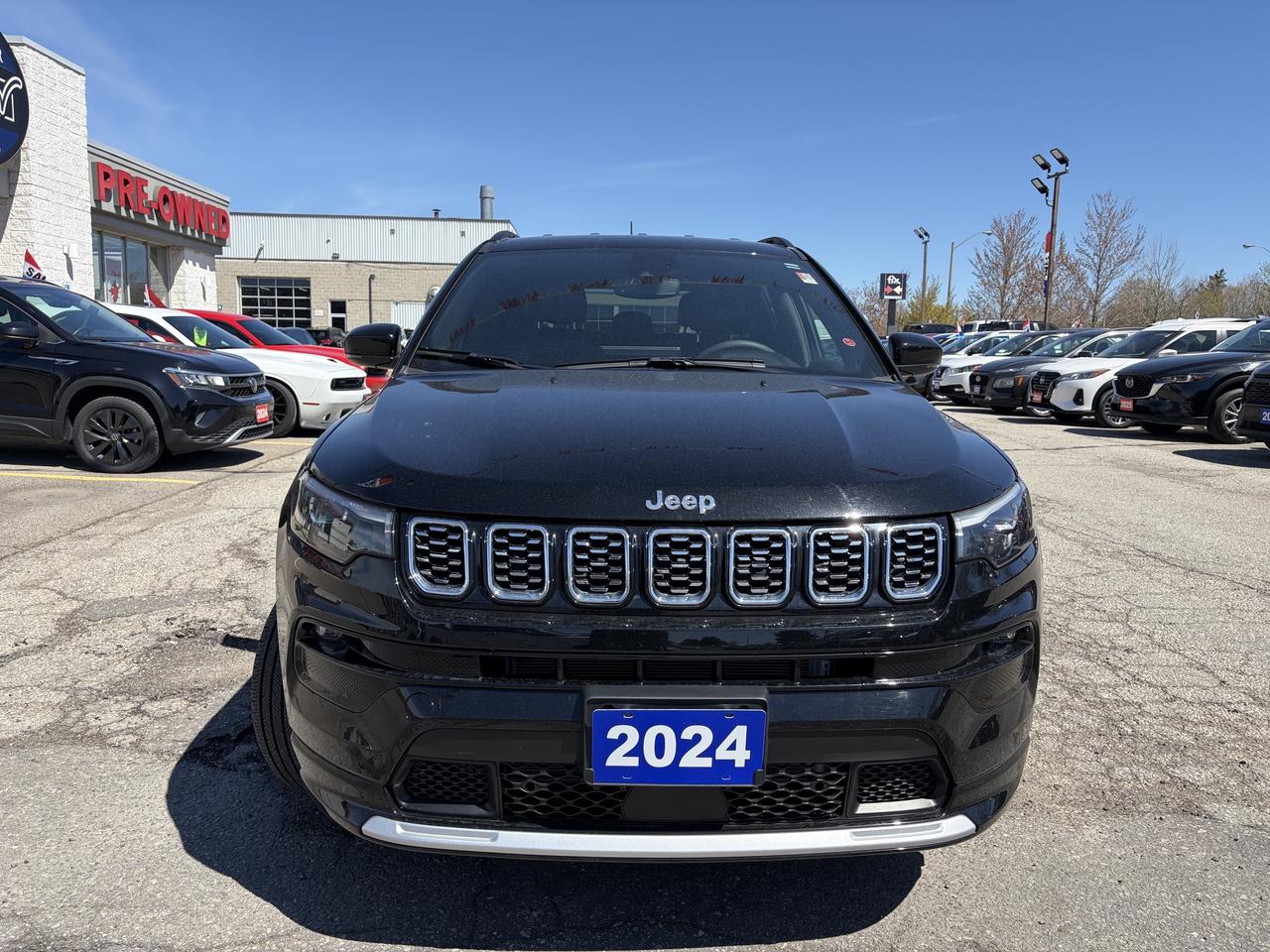 2024 Jeep Compass Limited w/Elite Group, Sun/Sound, Driver Assist Photo
