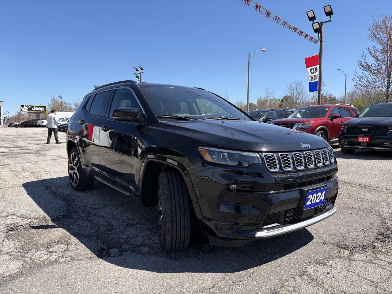 2024 Jeep Compass Limited w/Elite Group, Sun/Sound, Driver Assist Photo