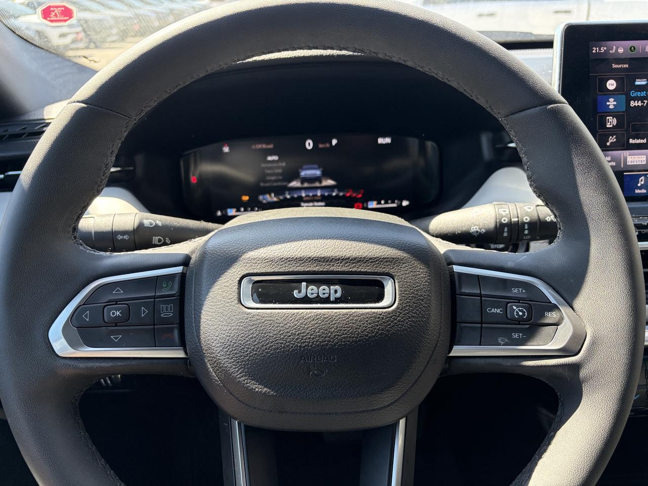 2024 Jeep Compass Limited w/Elite Group, Sun/Sound, Driver Assist Photo