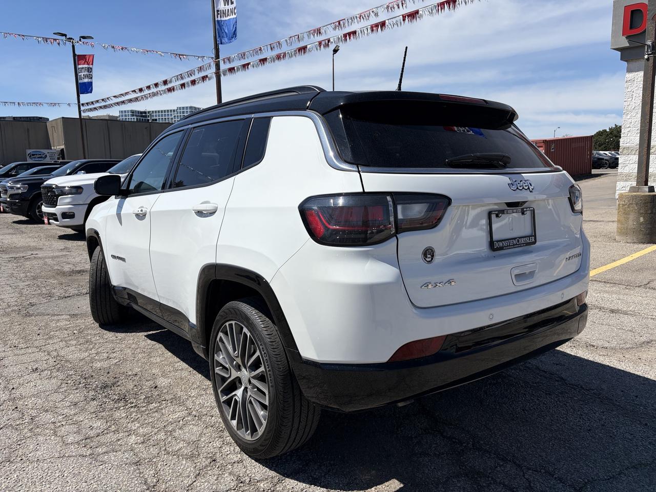 2024 Jeep Compass Limited w/Elite Group Photo