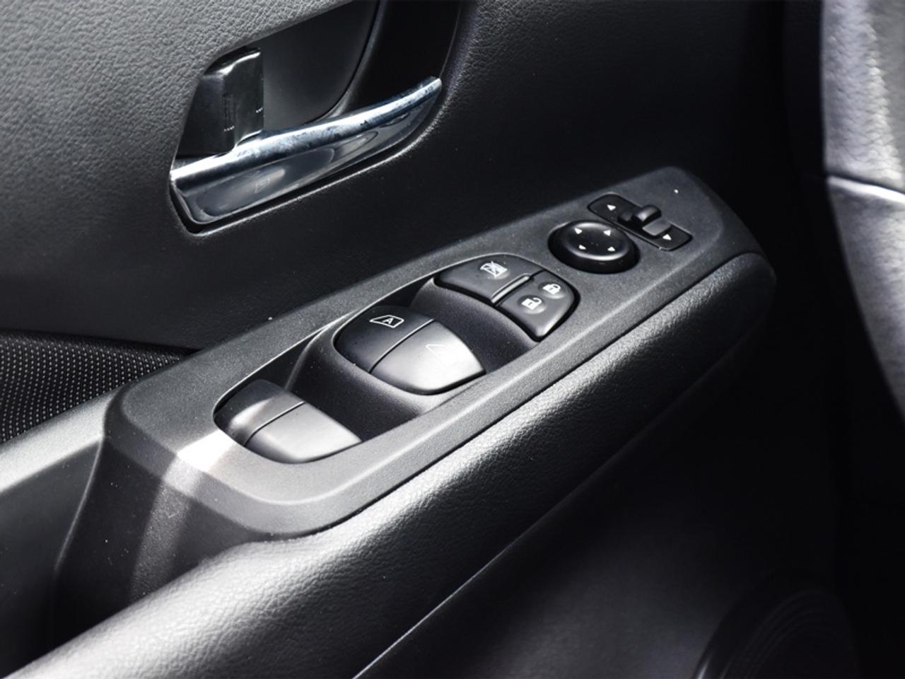 2024 Nissan Kicks SV   Push Start   Rear Camera   Remote Start   Car Photo