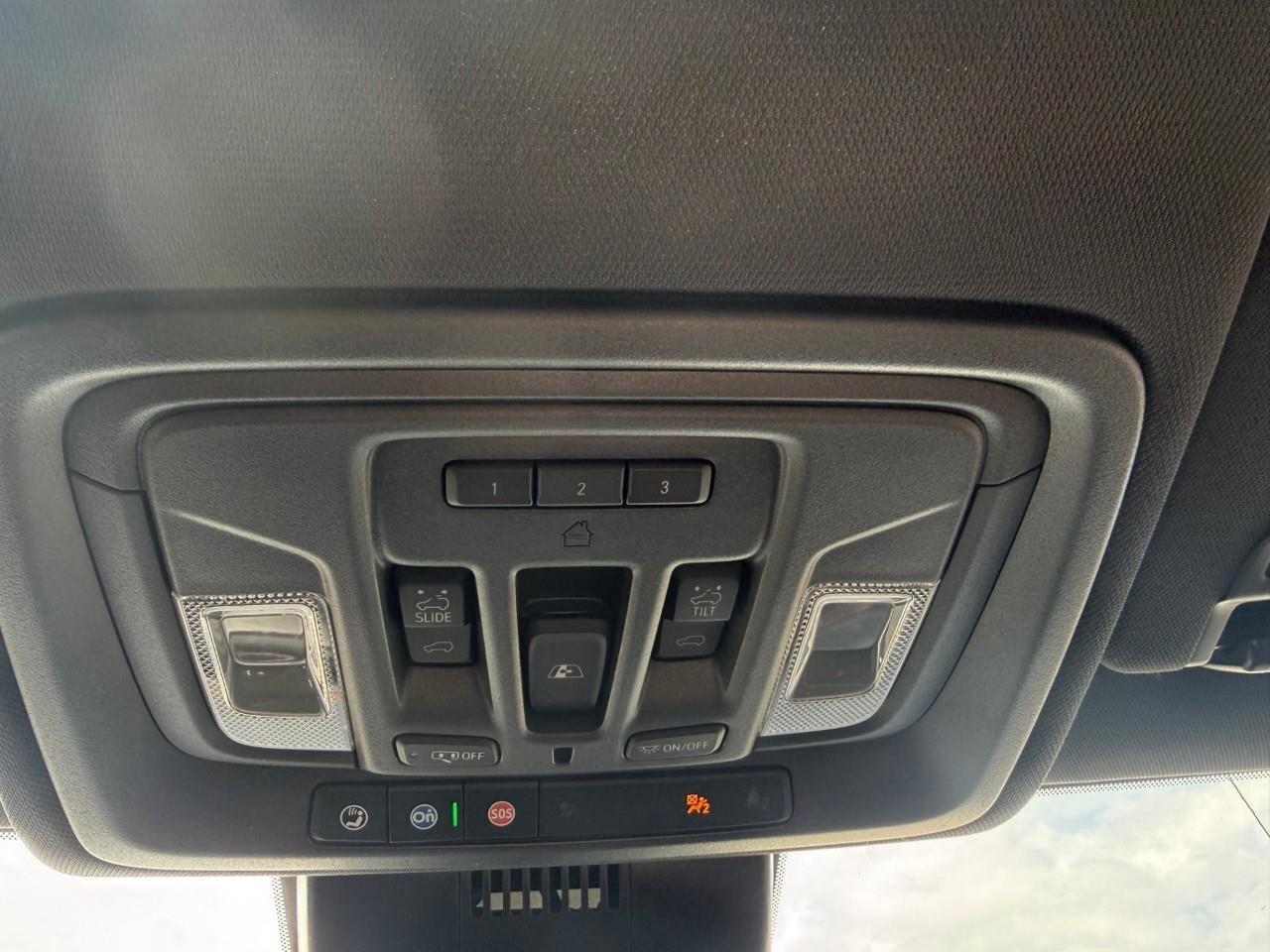 2025 GMC Sierra 1500 4WD Crew Cab 147  AT4 Photo
