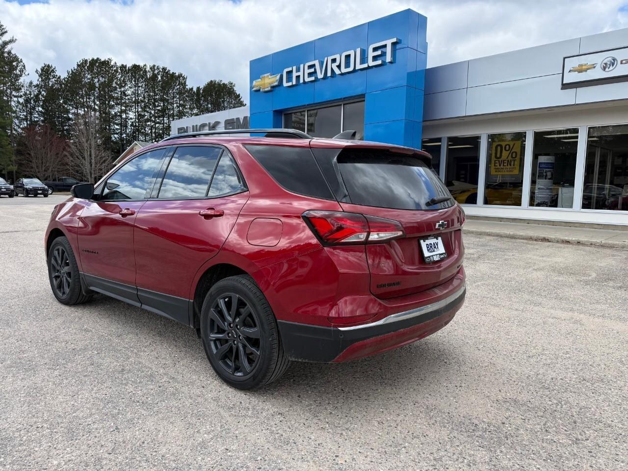 2022 Chevrolet Equinox AWD 4dr RS Photo