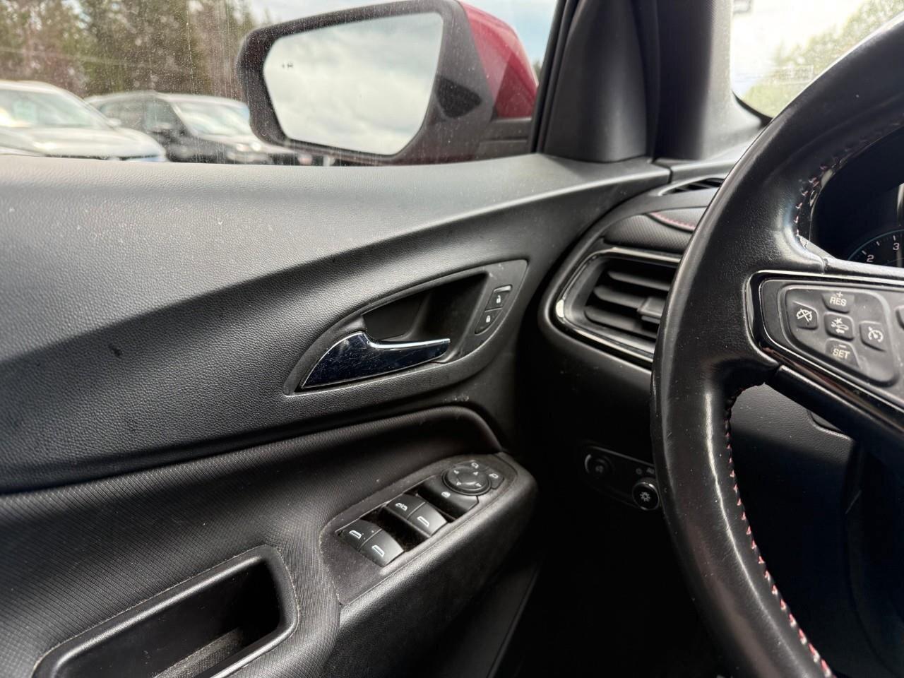 2022 Chevrolet Equinox AWD 4dr RS Photo