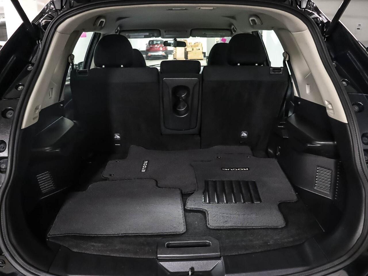 2017 Nissan Rogue S Photo