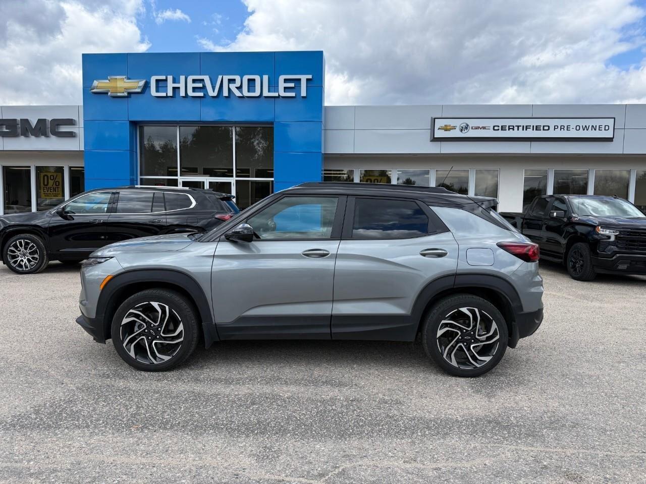 2025 Chevrolet TrailBlazer AWD 4dr RS Photo2