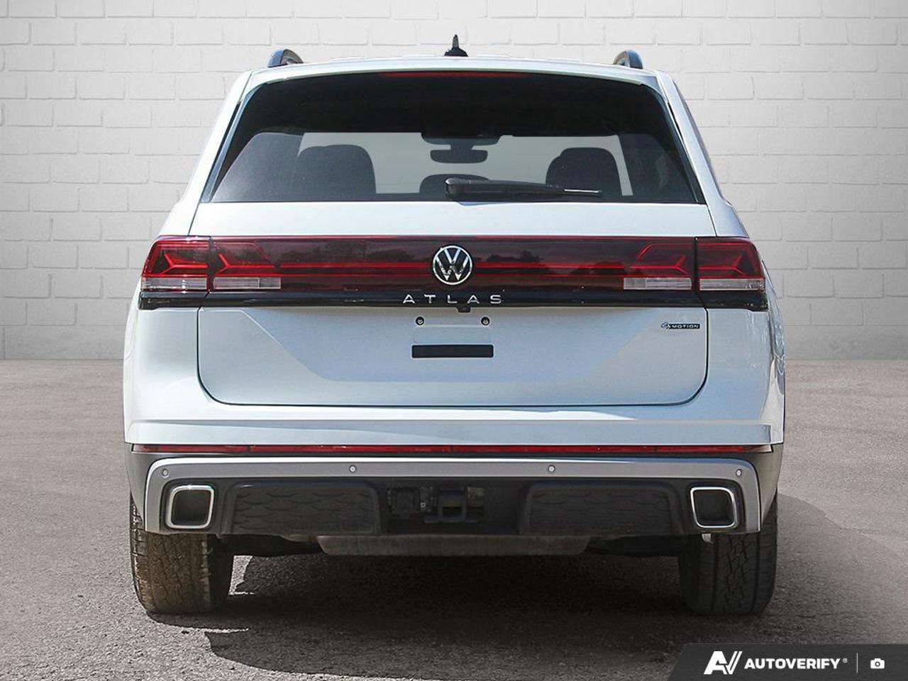 2025 Volkswagen Atlas Peak Edition 2.0 TSI 4MOTION Photo
