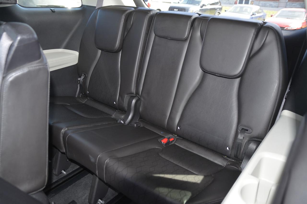 2022 Kia Carnival EX Photo
