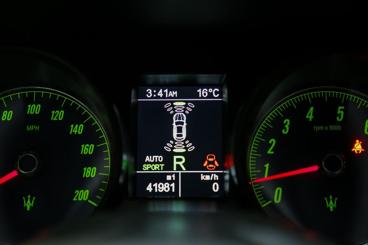 2015 Maserati GranTurismo SPORT COUPE 4.7 V8 BEIGEINT SPORTEXHAUST NAV Photo