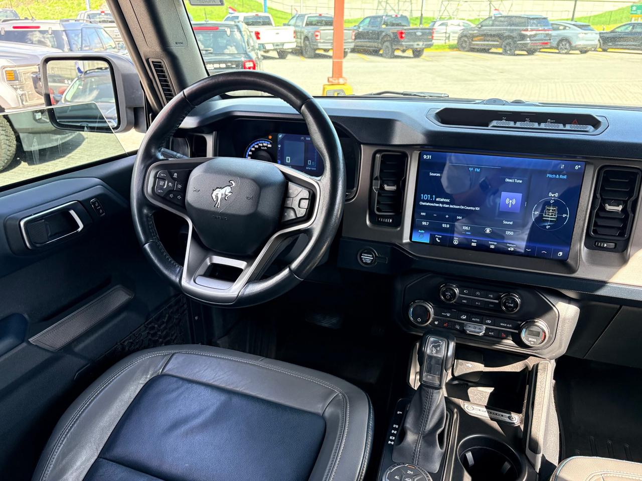 2021 Ford Bronco  Photo