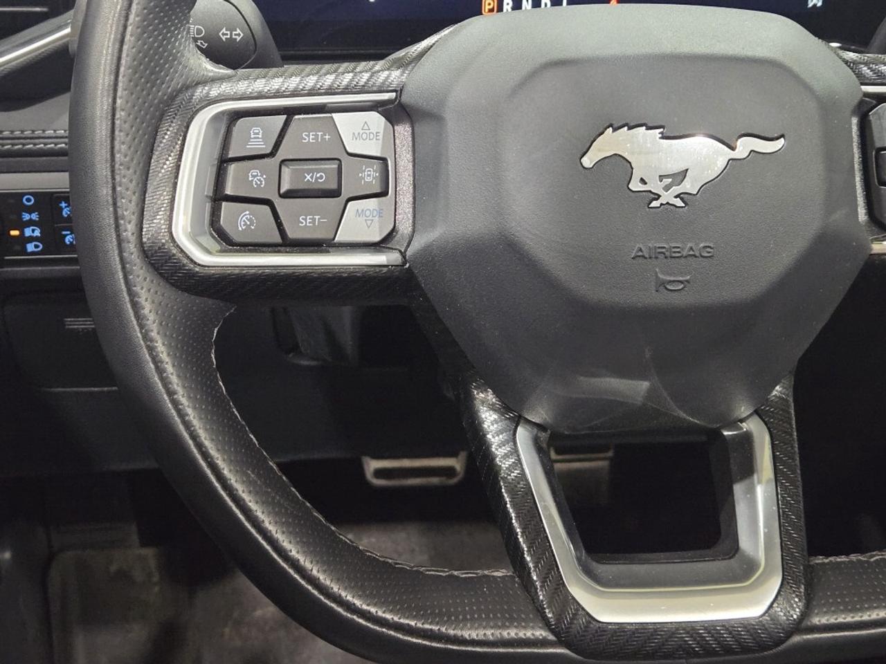 2024 Ford Mustang ECOBOOST PREMIUM CONVERTIBLE AUTO NO ACCIDENT ONE Photo