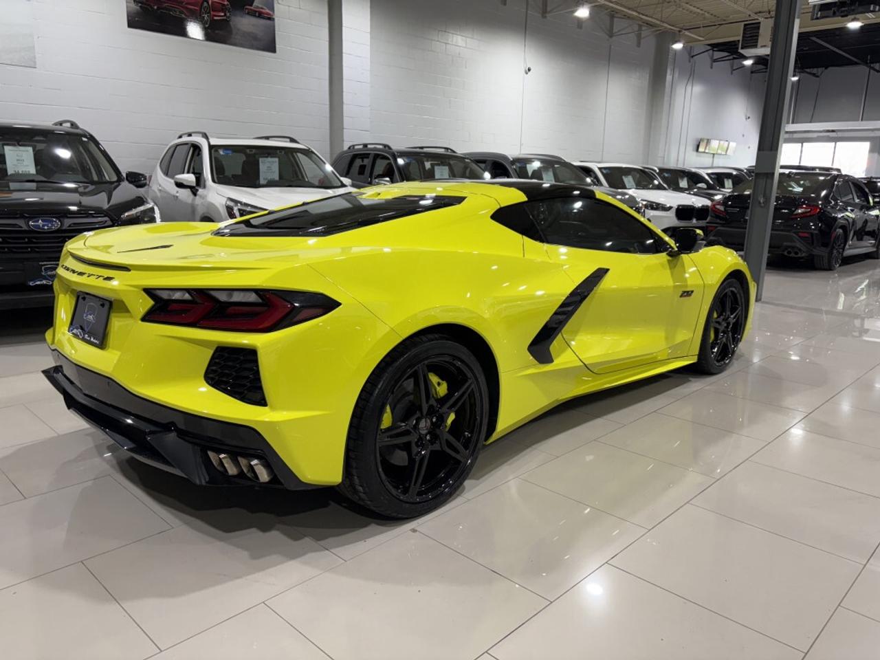2023 Chevrolet Corvette STINGRAY CONVERTIBLE 2LT COUPE NO ACCIDENT ONTARIO Photo