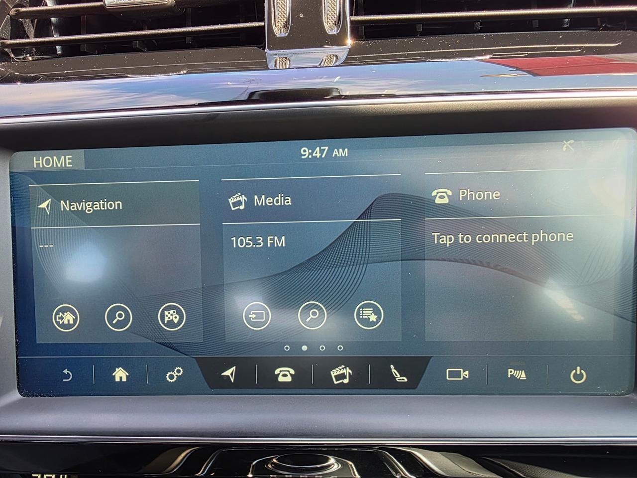2018 Jaguar XE R-Sport Diesel AWD Photo