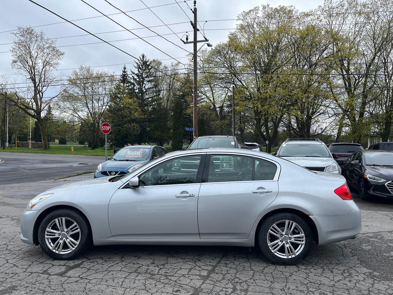 2010 Infiniti G37 4dr x AWD Photo