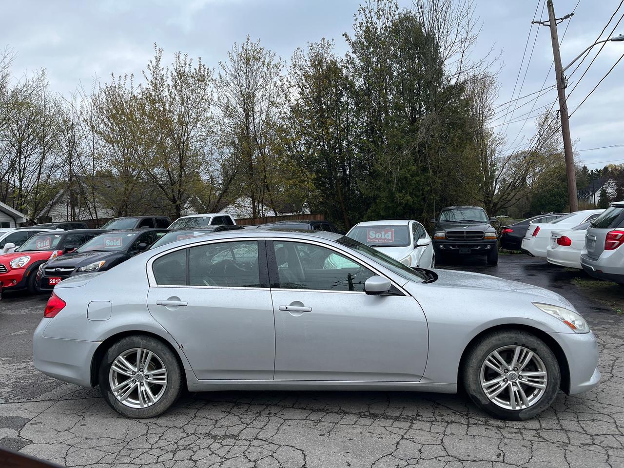 2010 Infiniti G37 4dr x AWD Photo