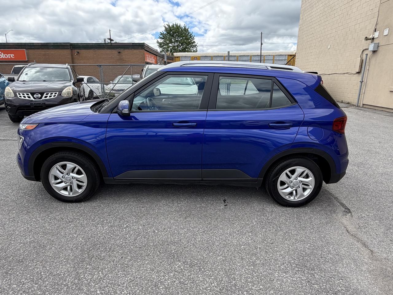 2024 Hyundai Venue Preferred  **CALL BELLEVILLE @ 613*961*8848 Photo