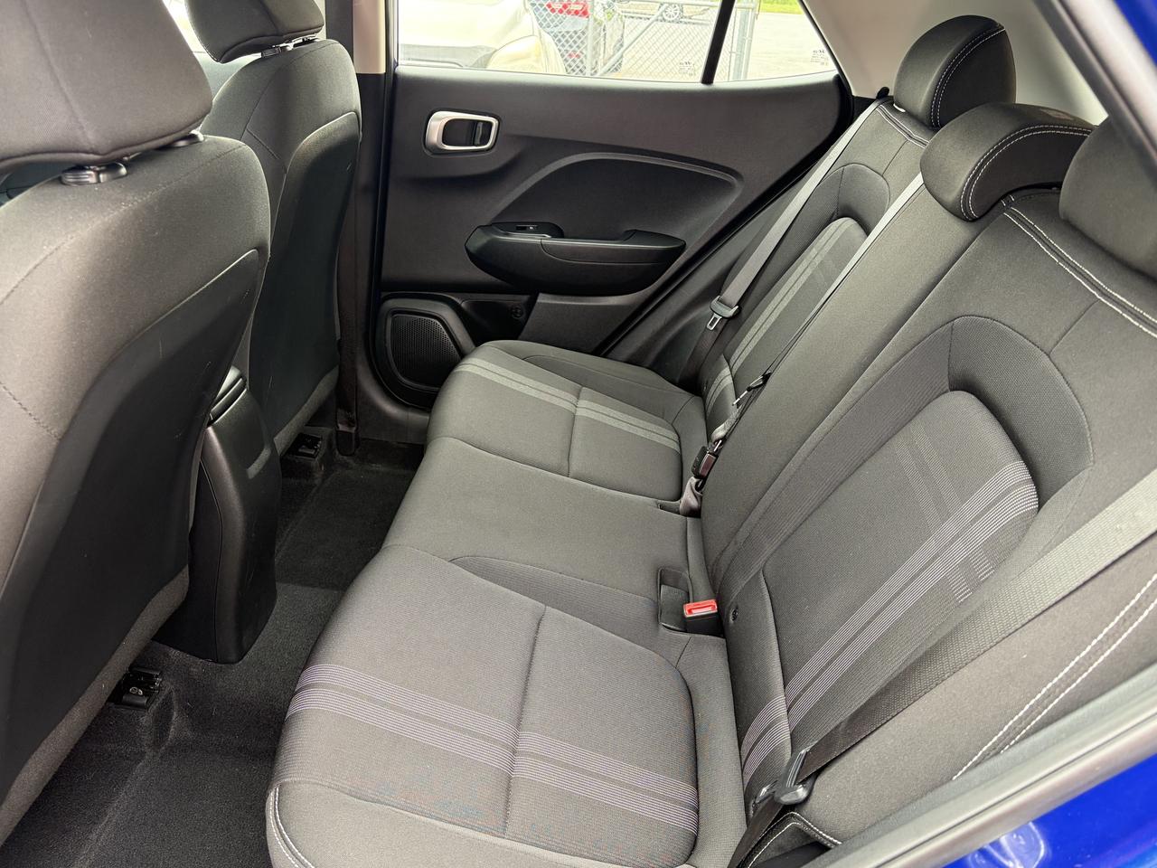 2024 Hyundai Venue Preferred  **CALL BELLEVILLE @ 613*961*8848 Photo