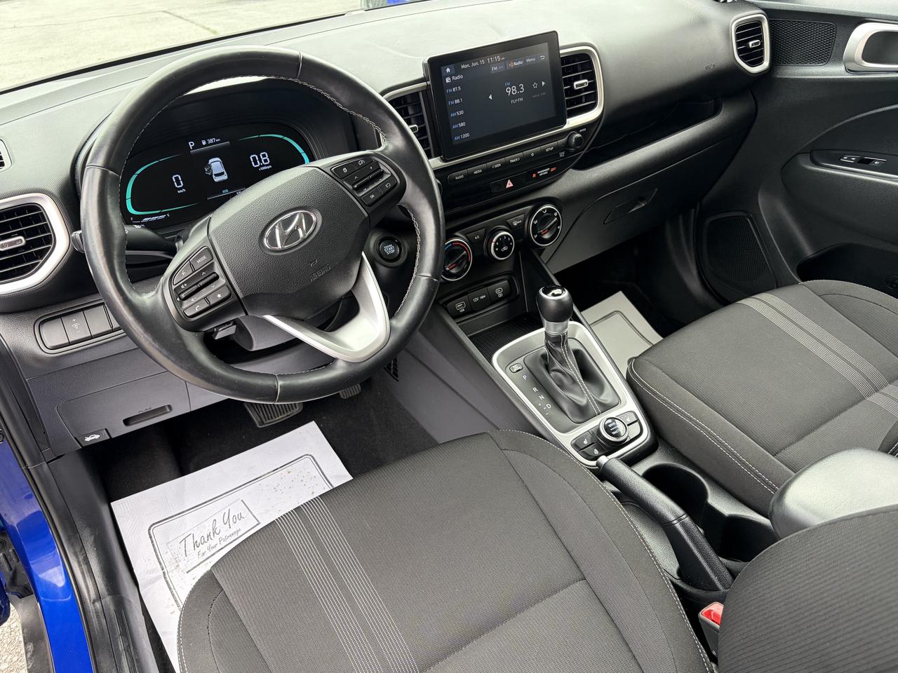 2024 Hyundai Venue Preferred  **CALL BELLEVILLE @ 613*961*8848 Photo