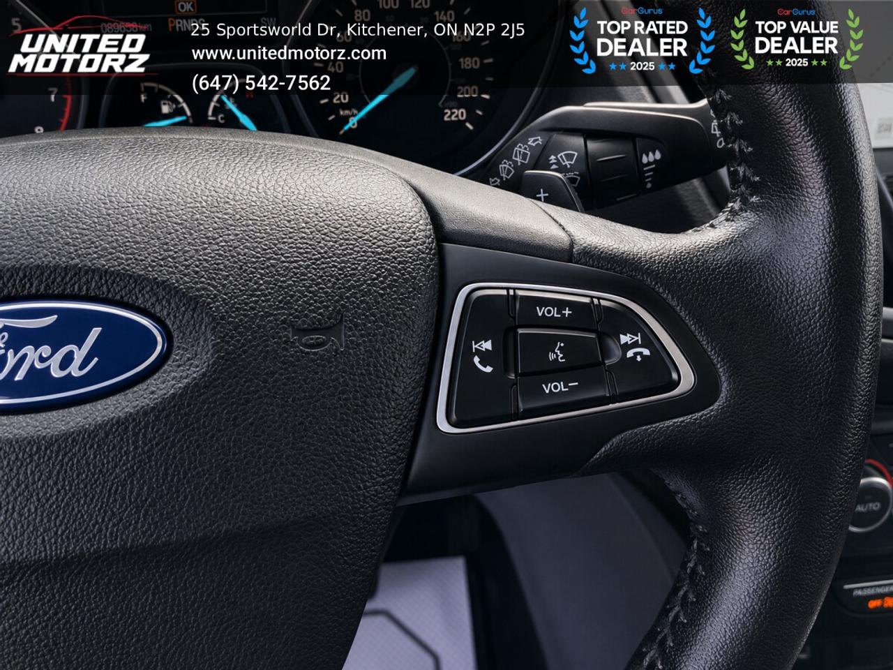 2017 Ford Escape Titanium~SAFETY CERTIFIED~Low Kms~40 Service Recor Photo