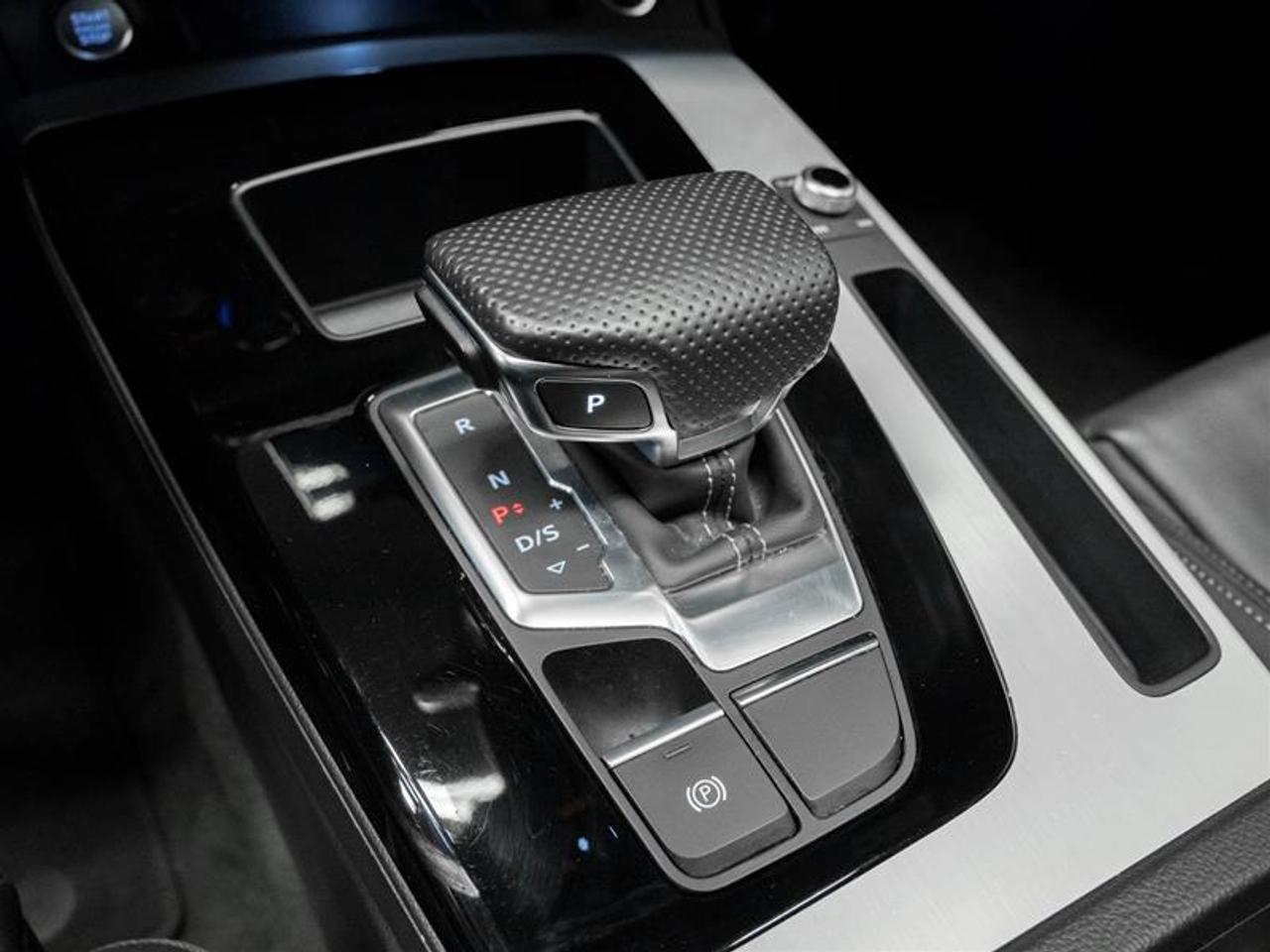2023 Audi Q5 45 Progressiv 4dr All-Wheel Drive quattro Sport Utility Photo