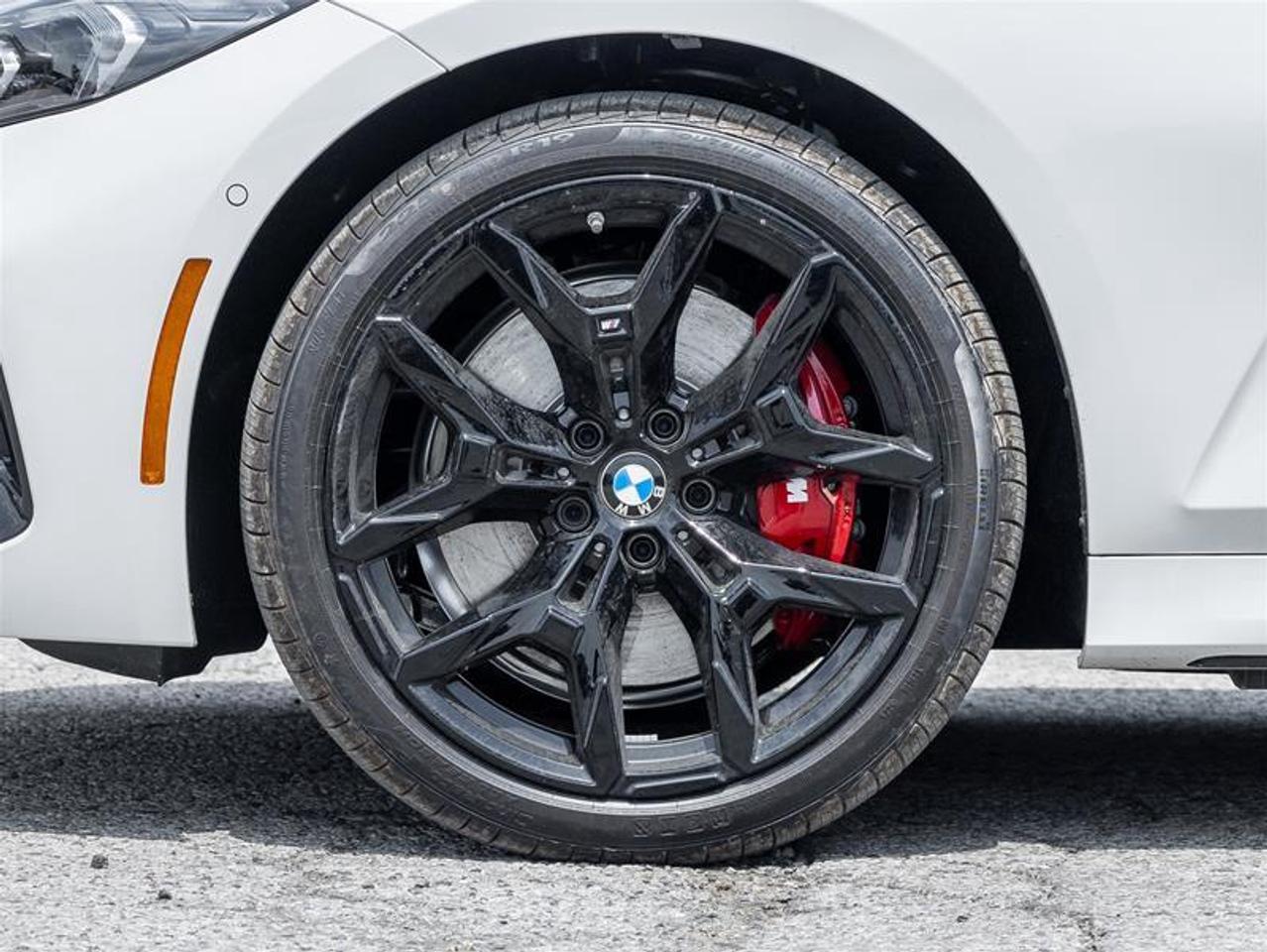 2026 BMW 330 i xDrive 4dr All-Wheel Drive Sedan Photo