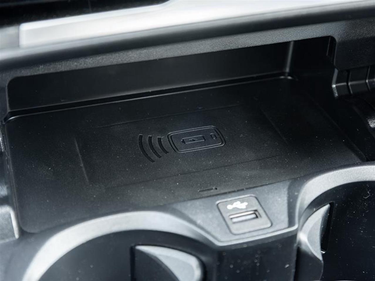 2026 BMW 330 i xDrive 4dr All-Wheel Drive Sedan Photo