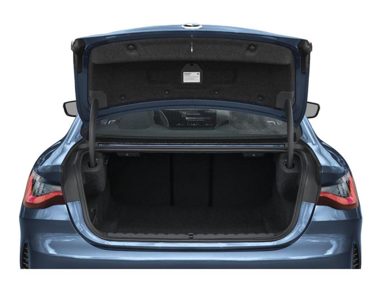 2027 BMW 430 i xDrive 2dr All-Wheel Drive Coupe Photo
