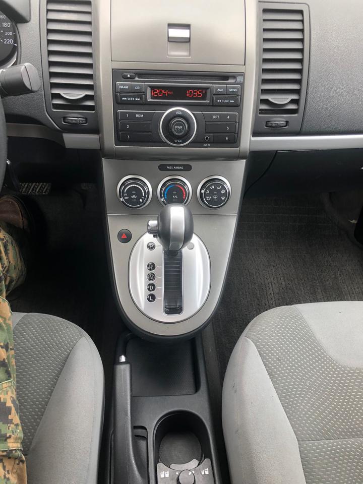 2012 Nissan Sentra 4DR SDN I4 CVT 2.0 Photo