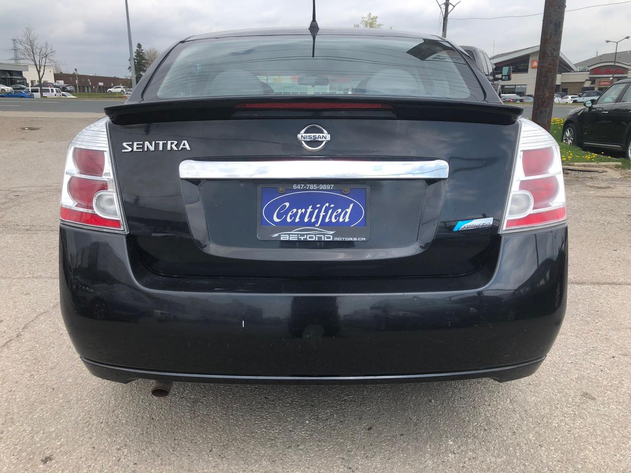 2012 Nissan Sentra 4DR SDN I4 CVT 2.0 Photo