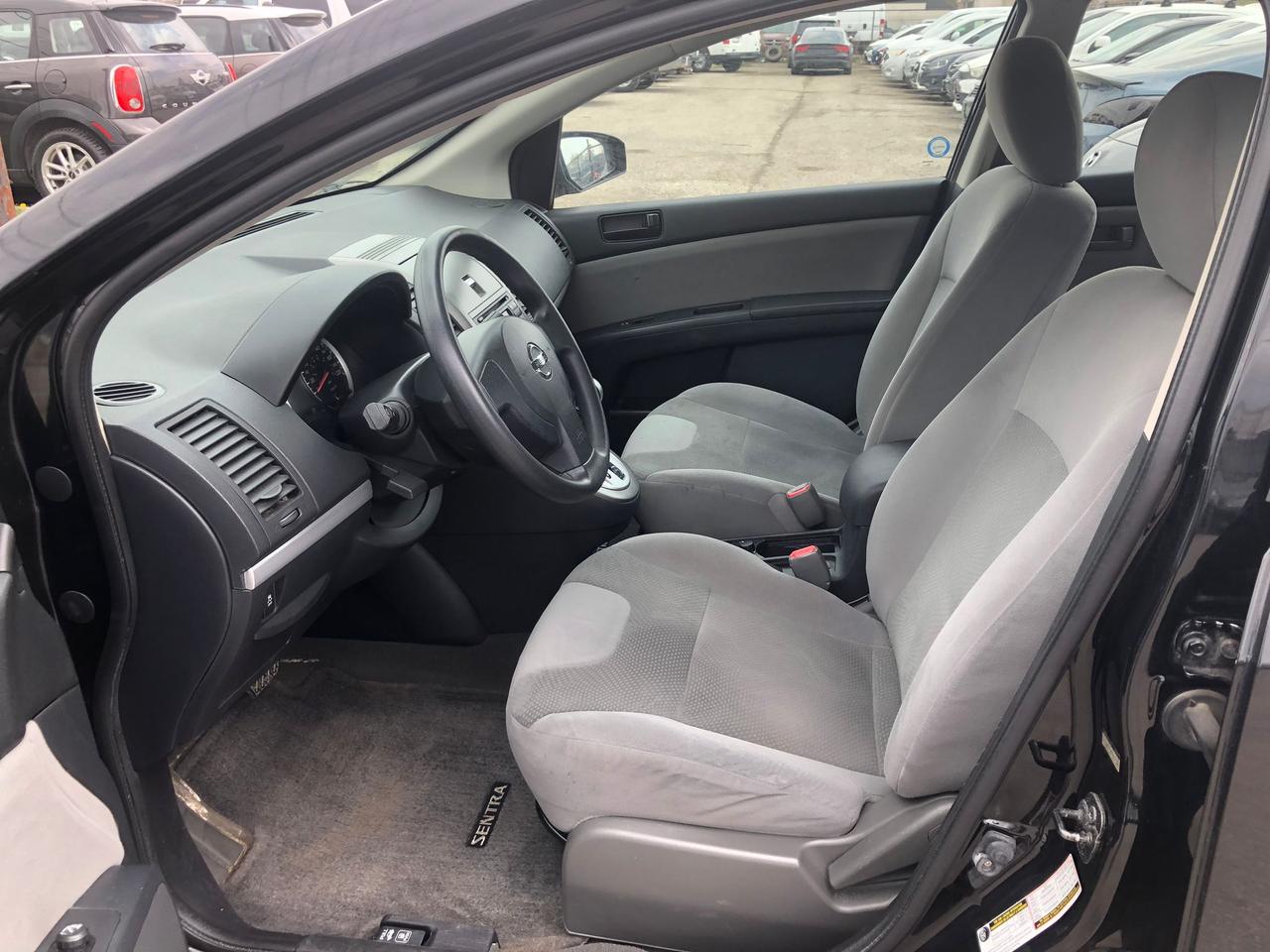 2012 Nissan Sentra 4DR SDN I4 CVT 2.0 Photo